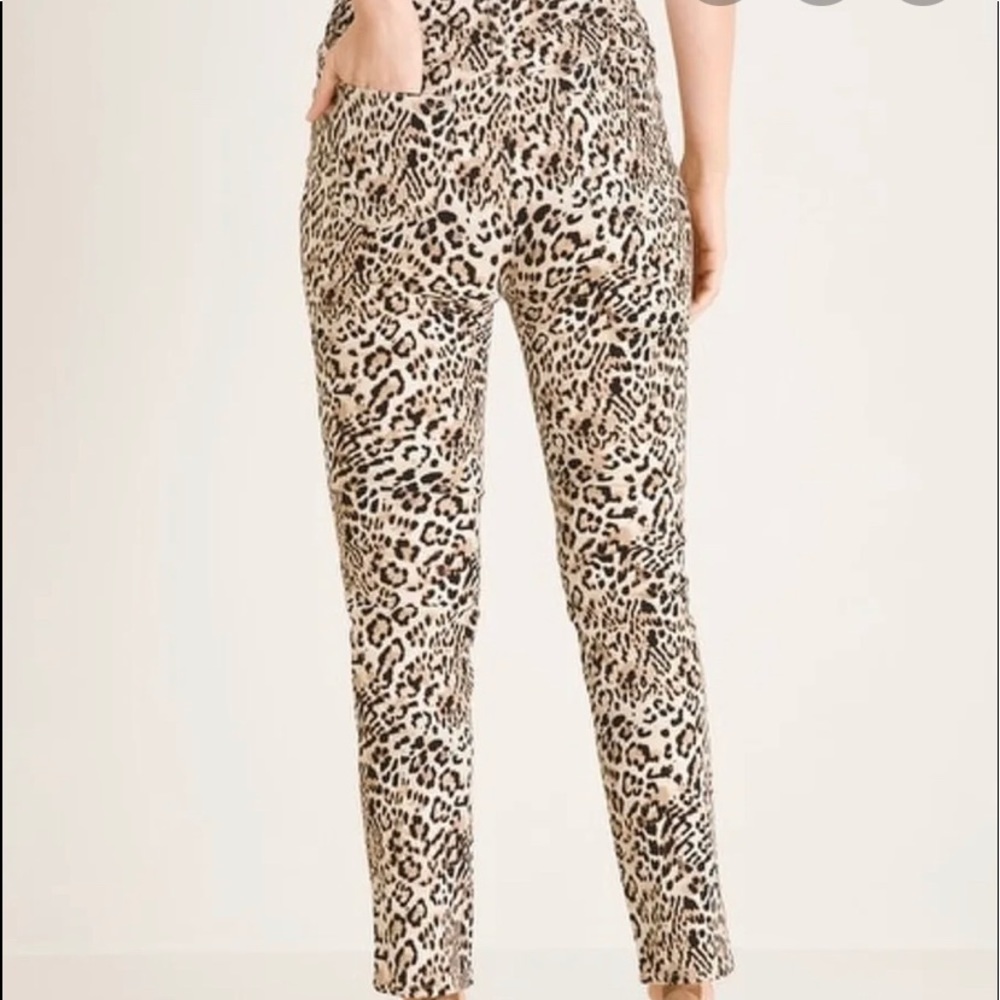 CHICOS ANKLE GIRLFRIEND ANKLE JEANS